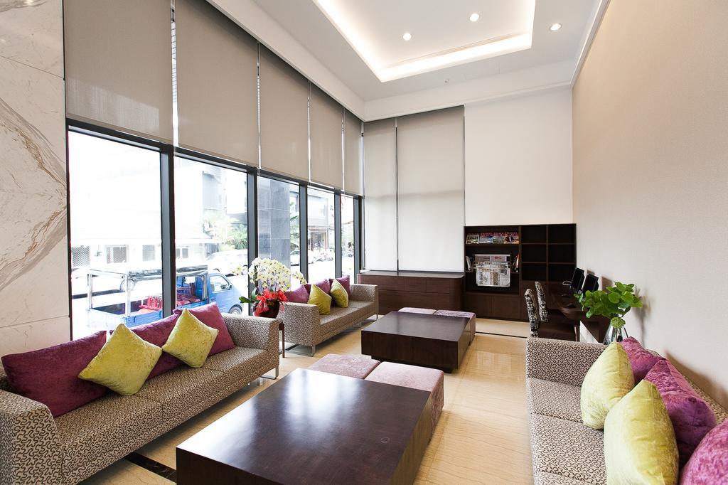 Hoya Hotel Taitung Bagian luar foto